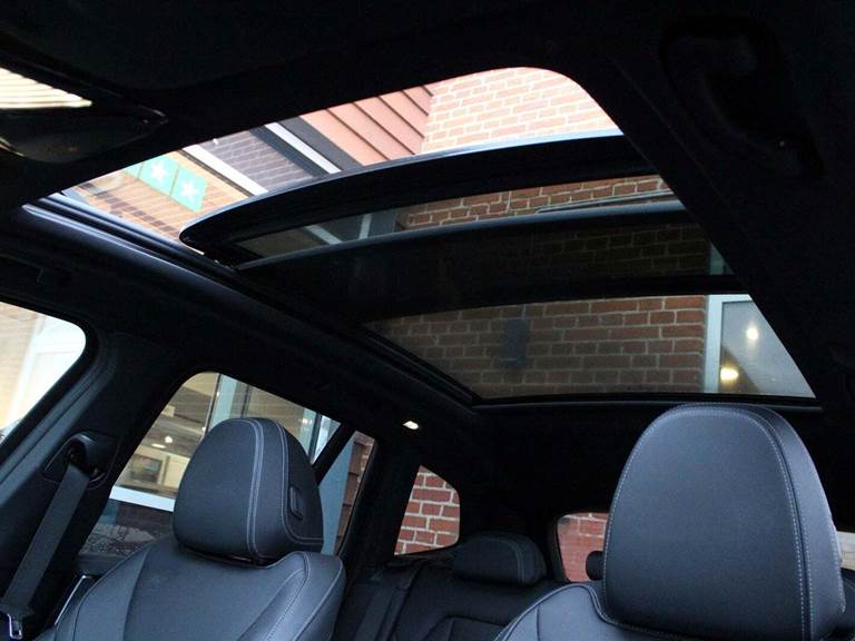 BMW iX3 Charged M-Sport