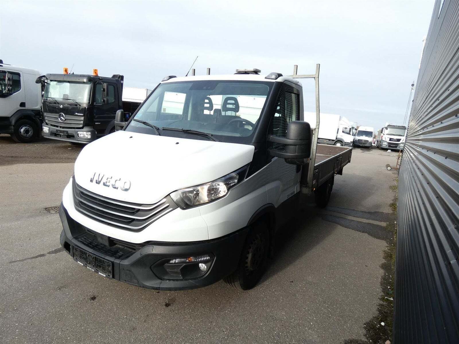 Iveco Daily 2,3 35S14 4100mm Lad