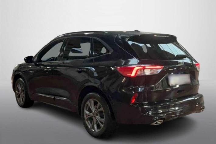 Sort Ford Kuga fra 2023