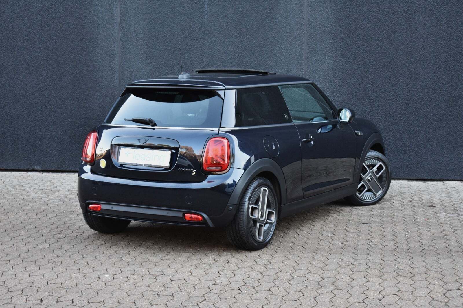 Mini Cooper SE Yours Trim