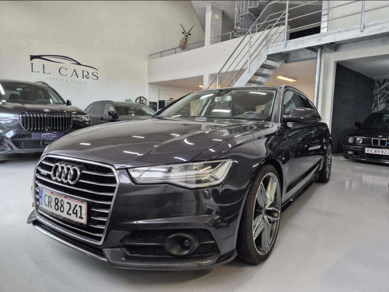 Audi A6 3,0 TDi 218 S-line Avant quattro S-tr.