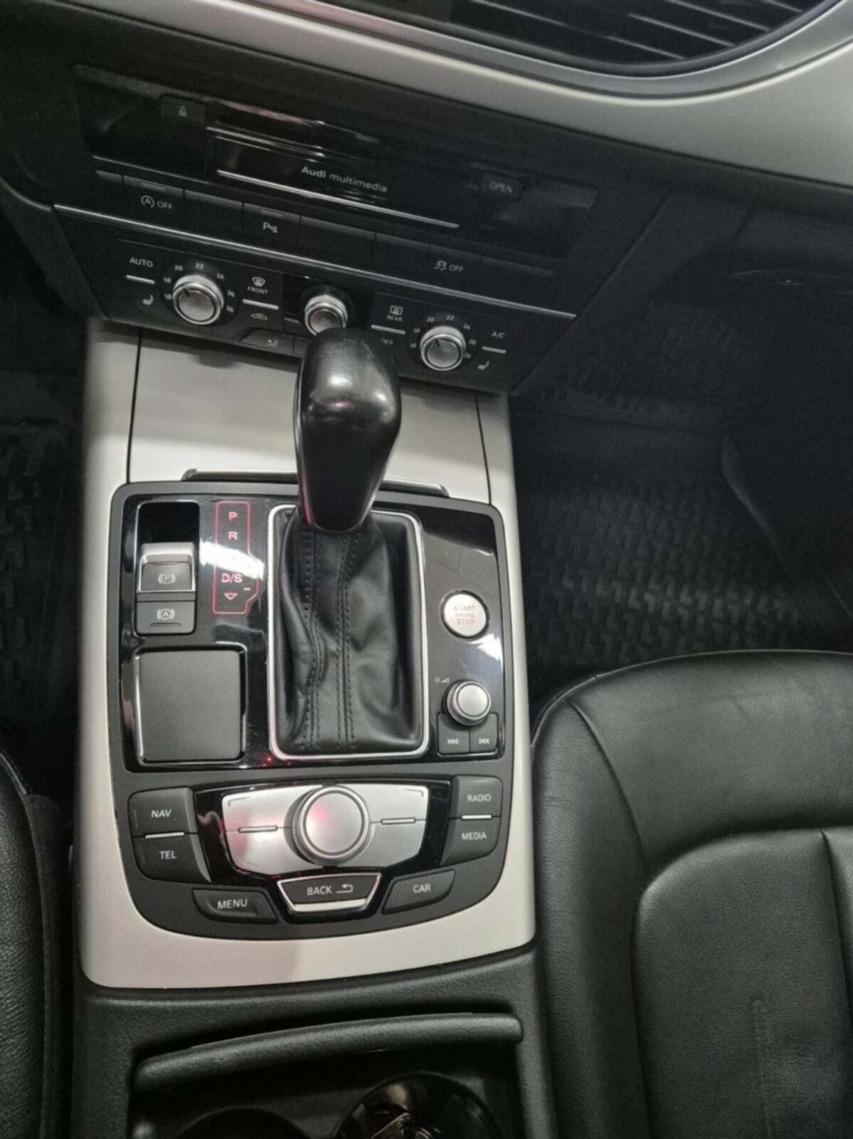 Audi A6 3,0 TDi 218 S-line Avant quattro S-tr.