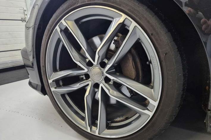 undefined Audi A6 fra 2016