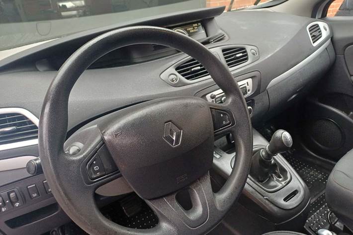 undefined Renault Scenic III fra 2016