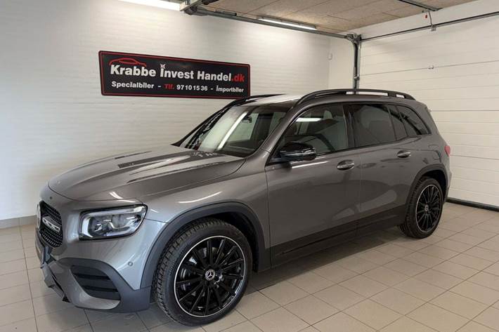 Grå Mercedes GLB220 d fra 2022