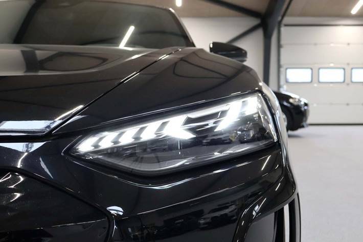 Sort Audi e-tron GT fra 2022