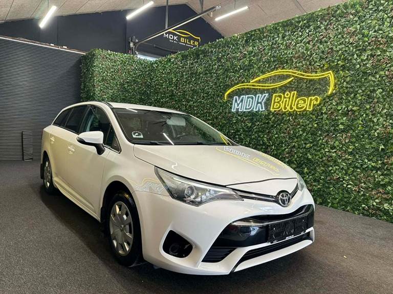 Toyota Avensis 1,6 D-4D T1 Touring Sports