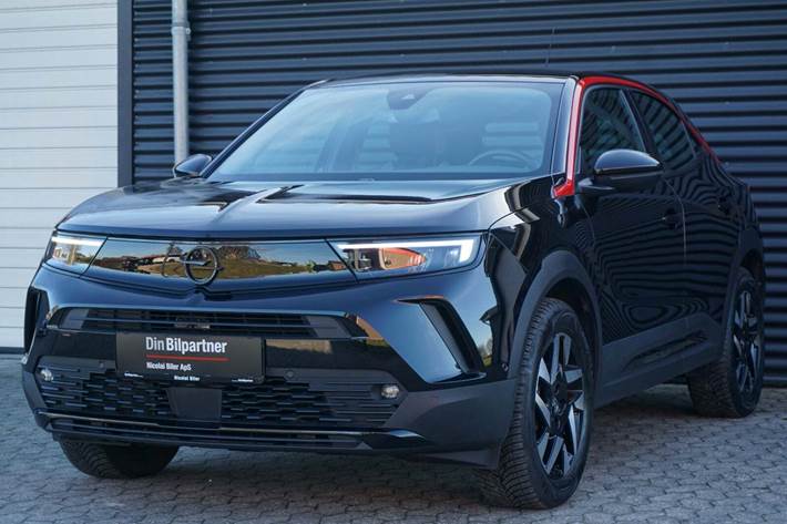 Sort Opel Mokka-e fra 2023