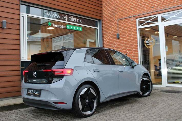 Grå VW ID.3 fra 2025