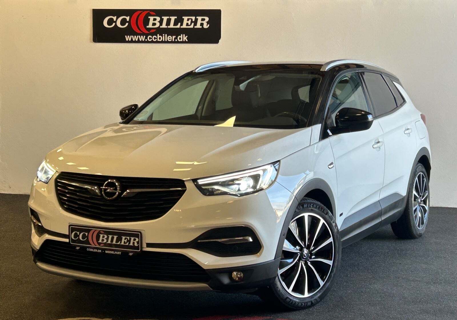 Opel Grandland X 1,6 Hybrid4 Ultimate aut.