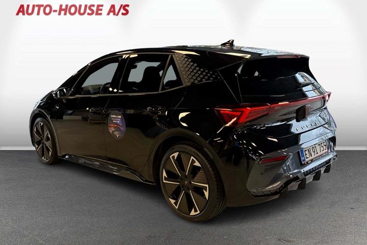Sort Cupra Born fra 2026