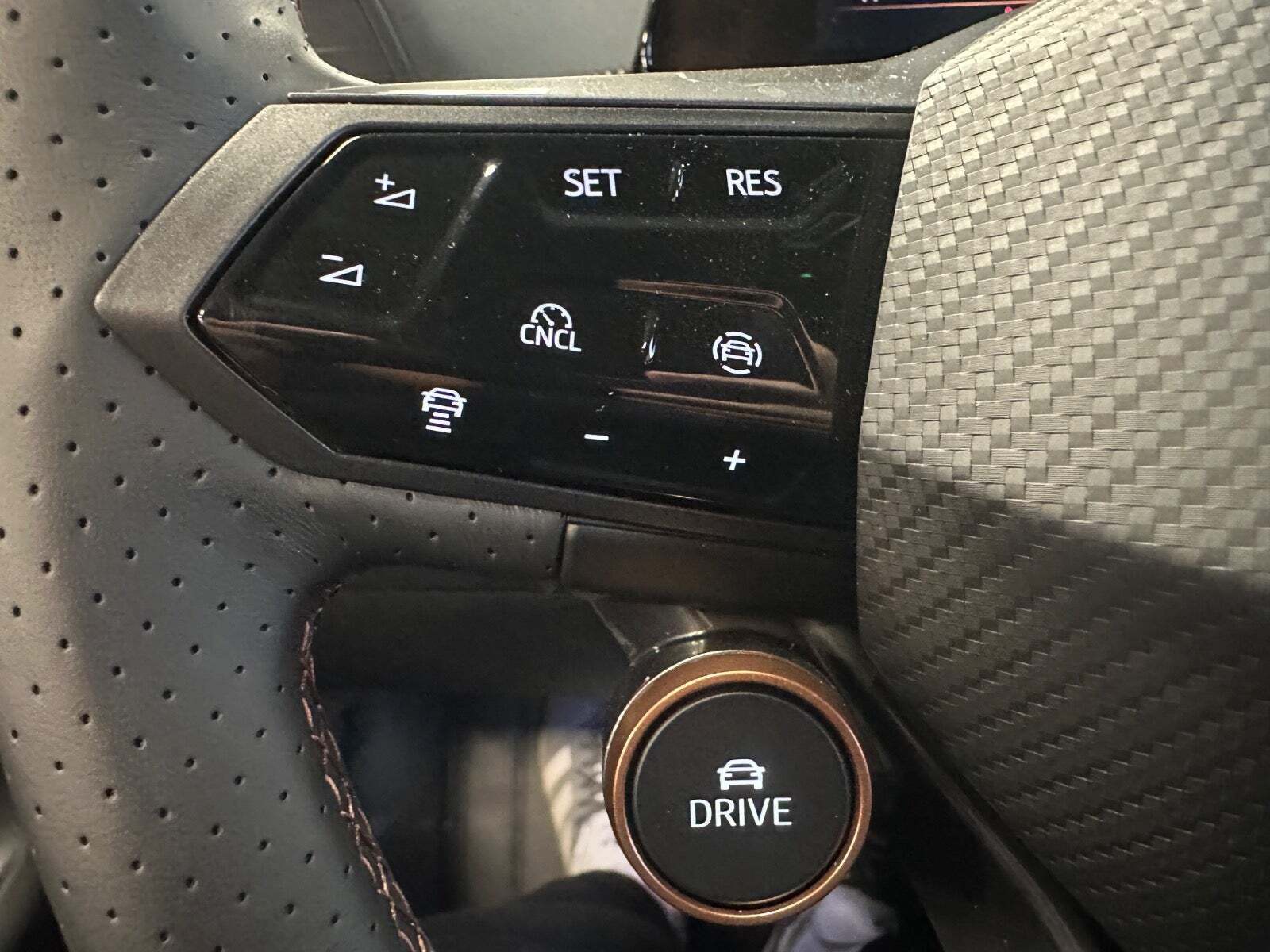 Sort Cupra Born fra 2026