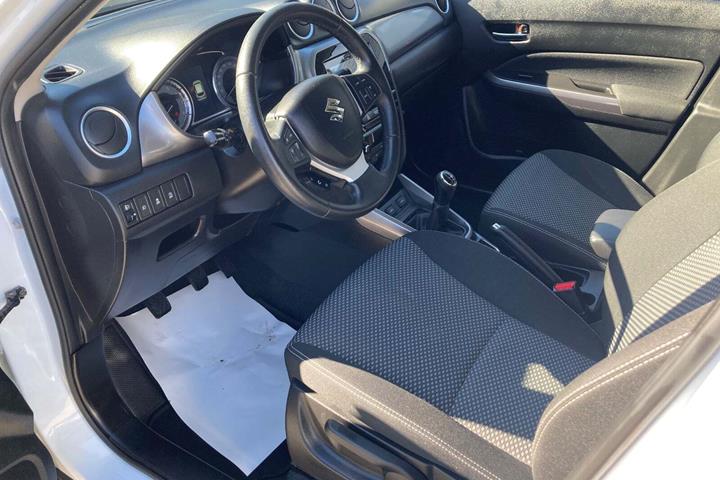 undefined Suzuki Vitara fra 2020