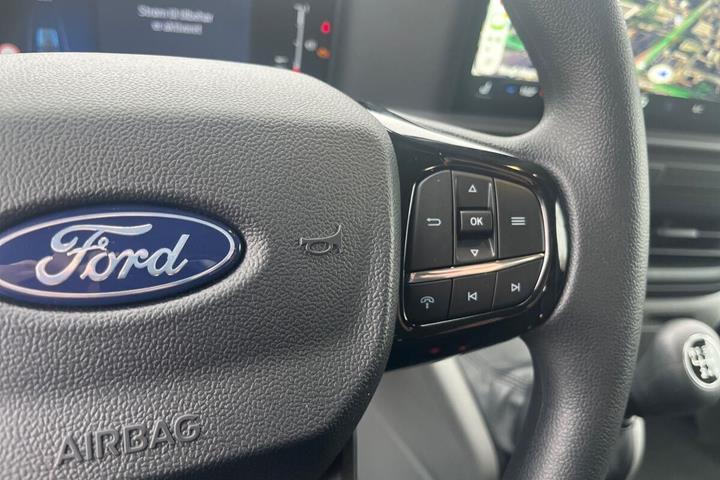 Blå Ford Transit Custom 300 L2 fra 2025