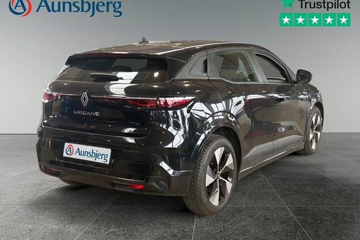 Sort Renault Megane E-Tech fra 2022