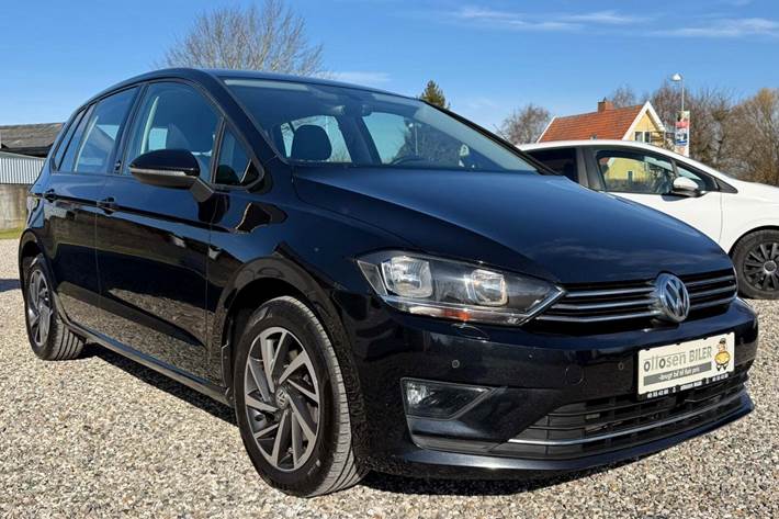 Sort VW Golf Sportsvan fra 2018