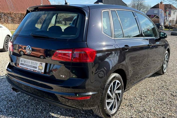 Sort VW Golf Sportsvan fra 2018