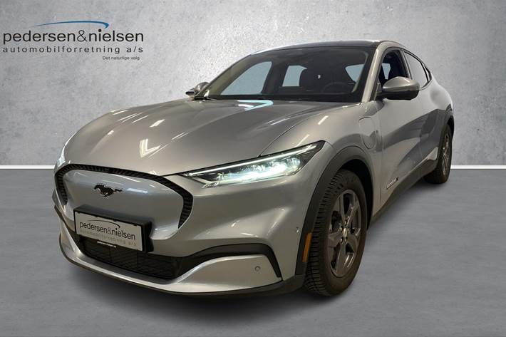 Blå Ford Mustang Mach-E fra 2022