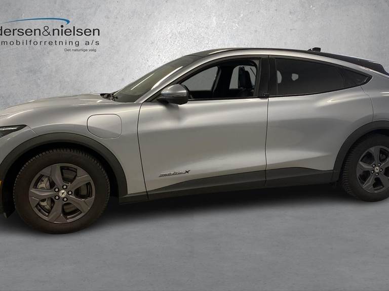 Ford Mustang Mach-E EL UR 294HK 5d Aut.