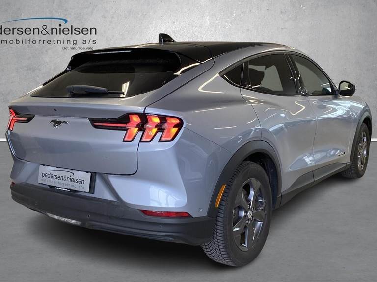 Ford Mustang Mach-E EL UR 294HK 5d Aut.