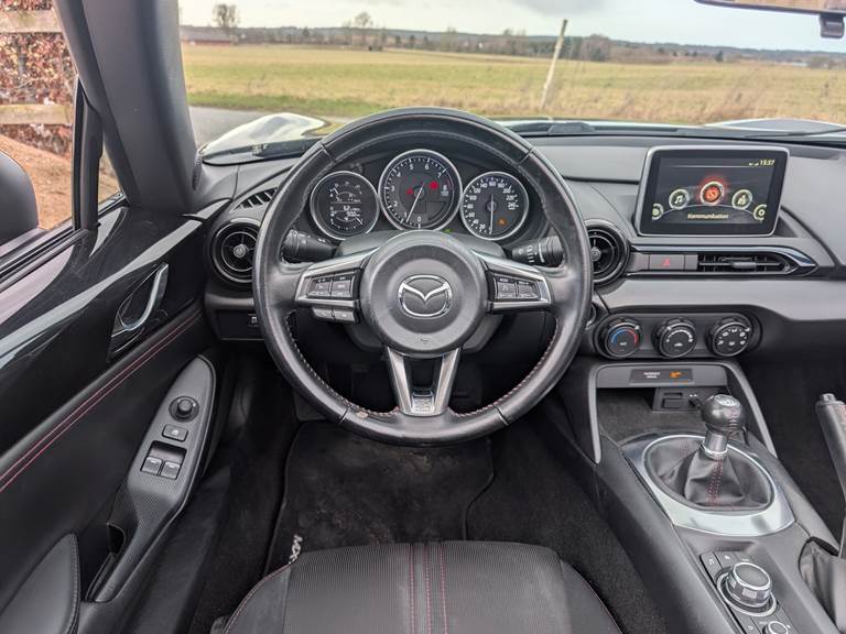 Mazda MX-5 1,5 SKYACTIV-G 131 HK Roadster Man.