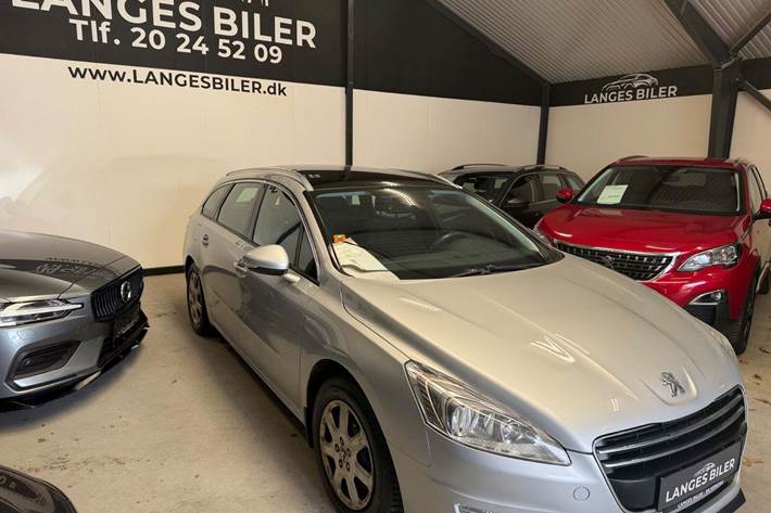 Grå Peugeot 508 fra 2014
