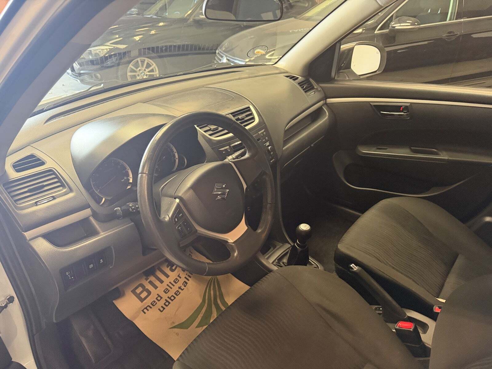 Hvid Suzuki Swift fra 2011
