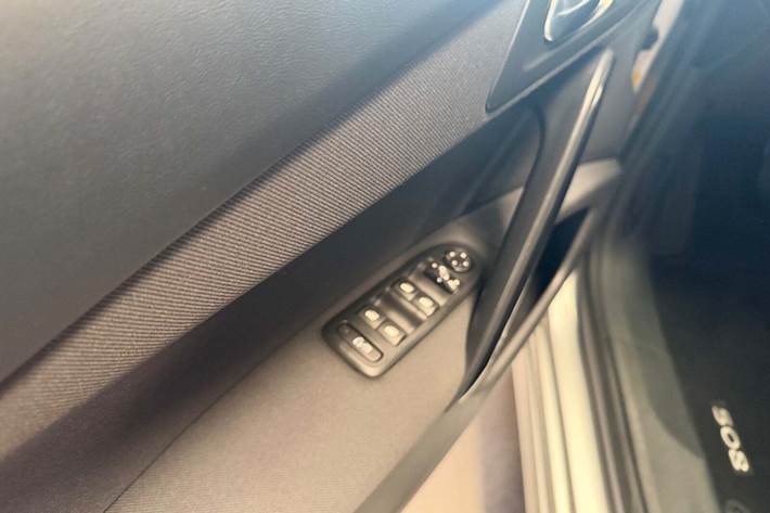 Hvid Suzuki Swift fra 2011