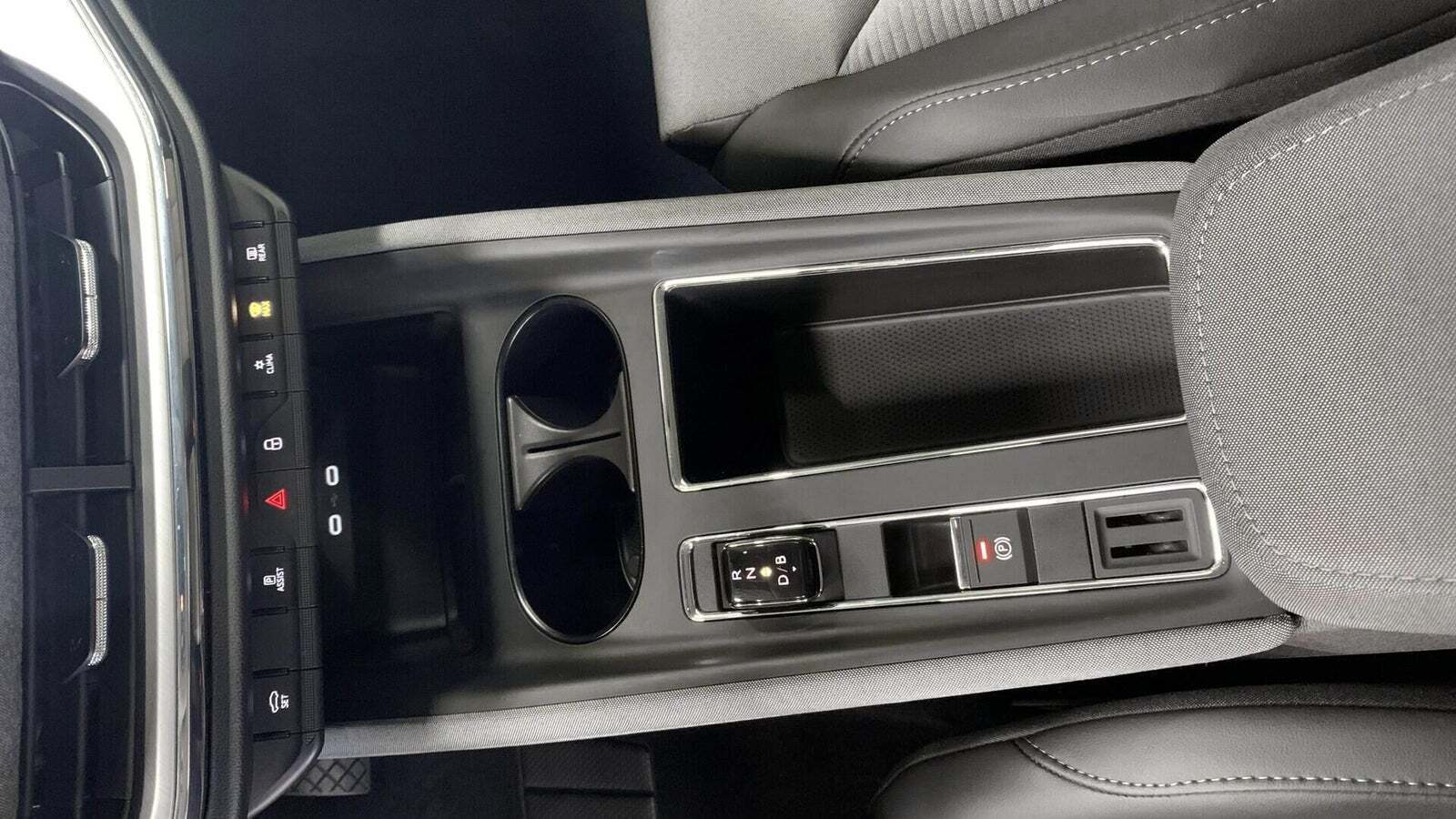 Sort Skoda Enyaq fra 2023