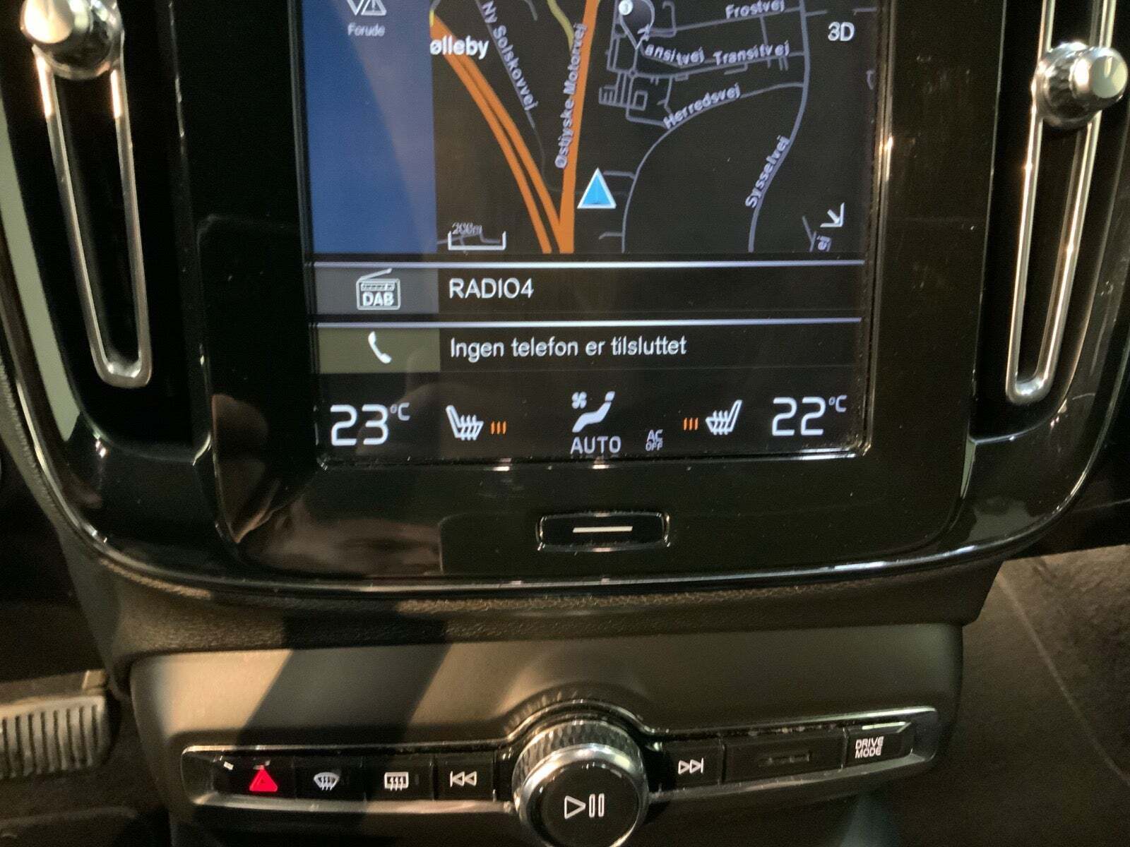 Hvid Volvo XC40 fra 2020