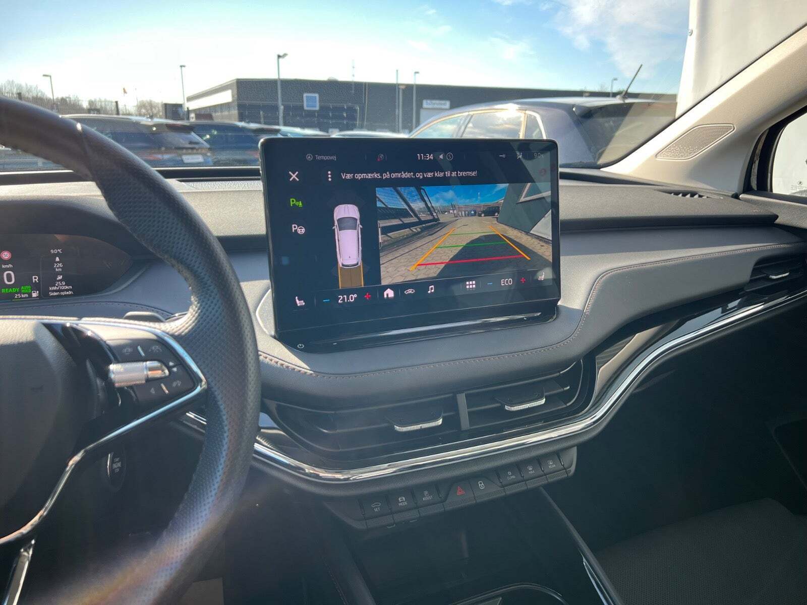 Sort Skoda Enyaq fra 2022