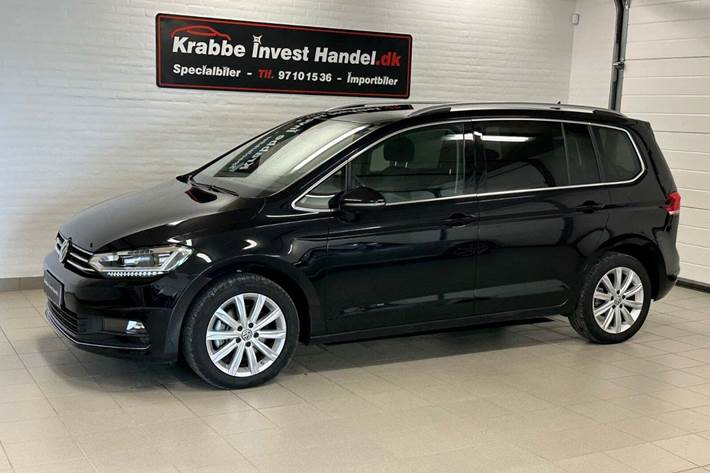 Sort VW Touran fra 2020