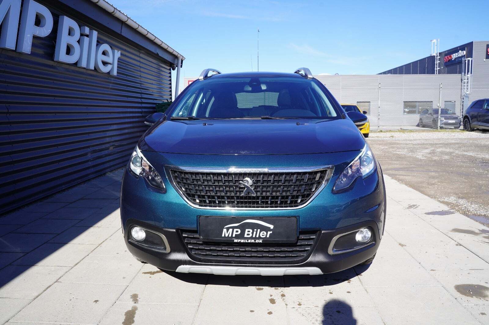 Peugeot 2008 1,6 BlueHDi 100 Allure Sky