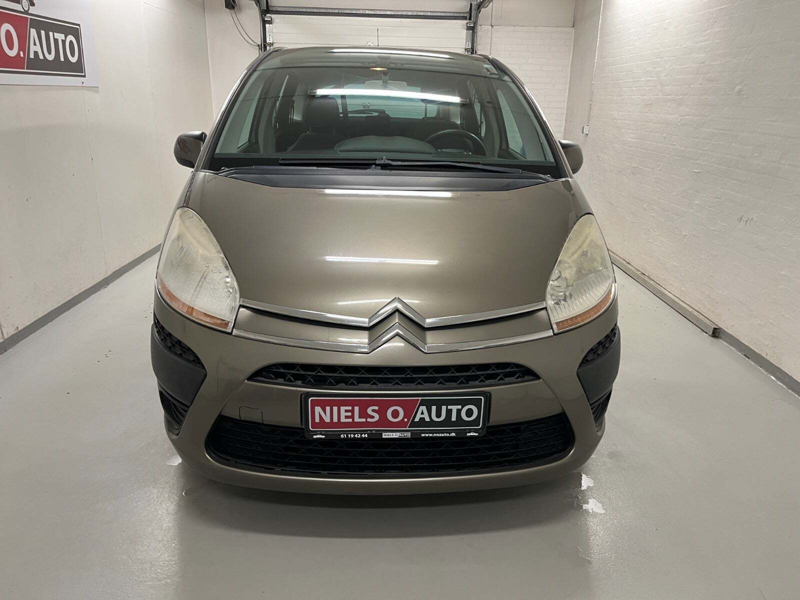 Orange Citroën C4 Picasso fra 2007