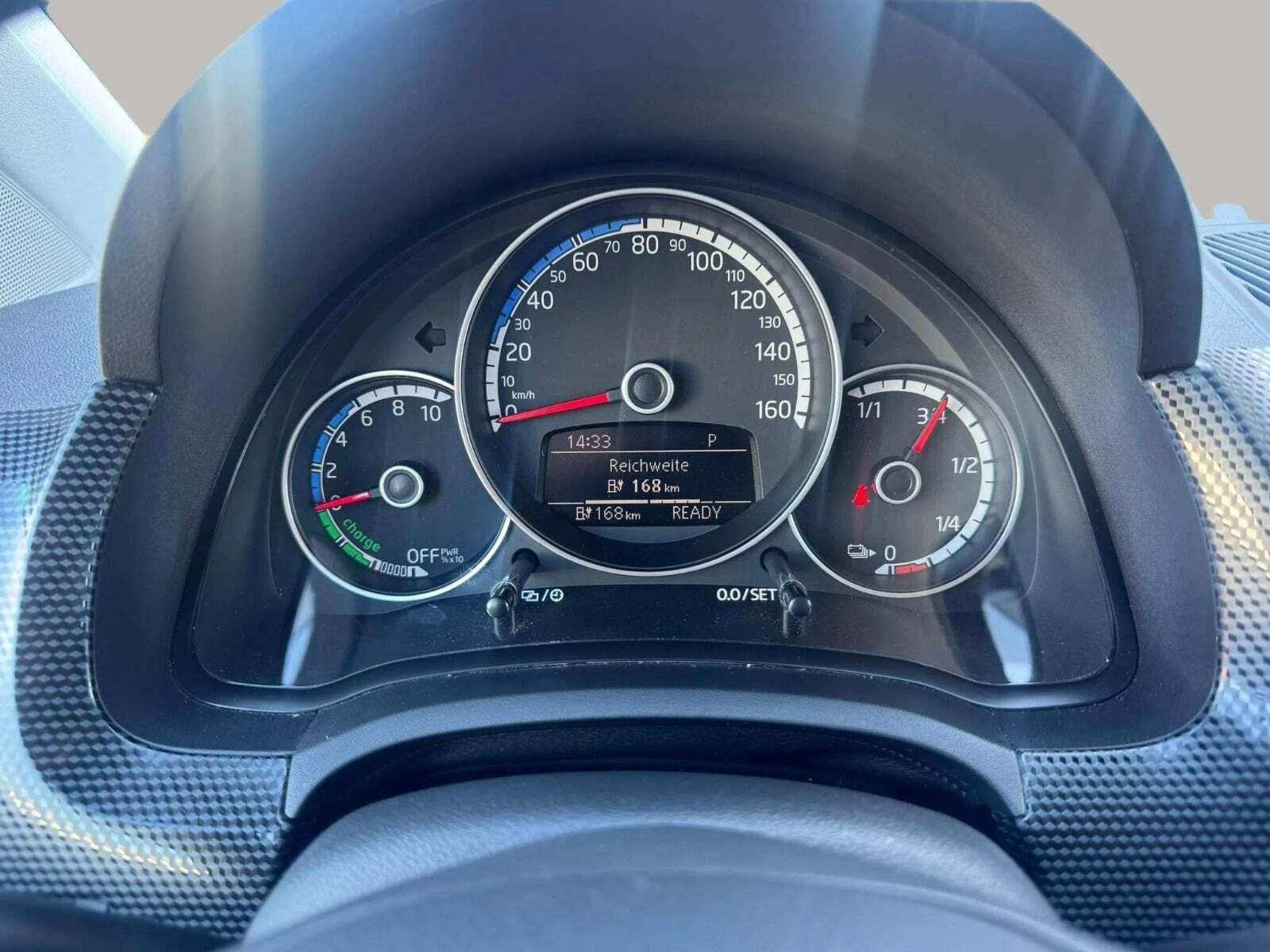 Hvid VW E-UP! fra 2021