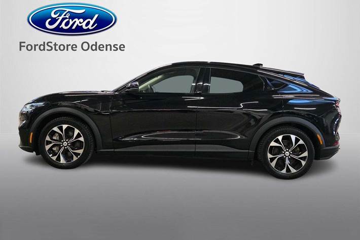 Sort Ford Mustang Mach-E fra 2021