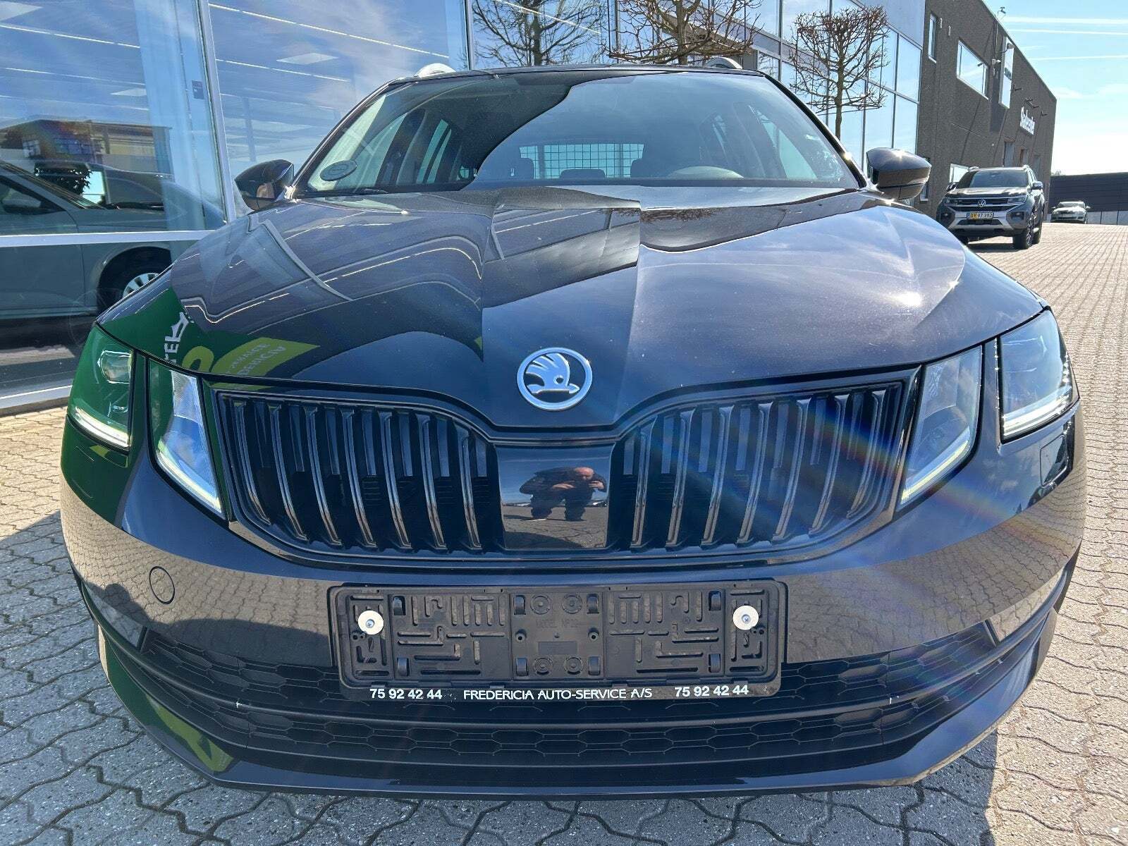 Sort Skoda Octavia fra 2020