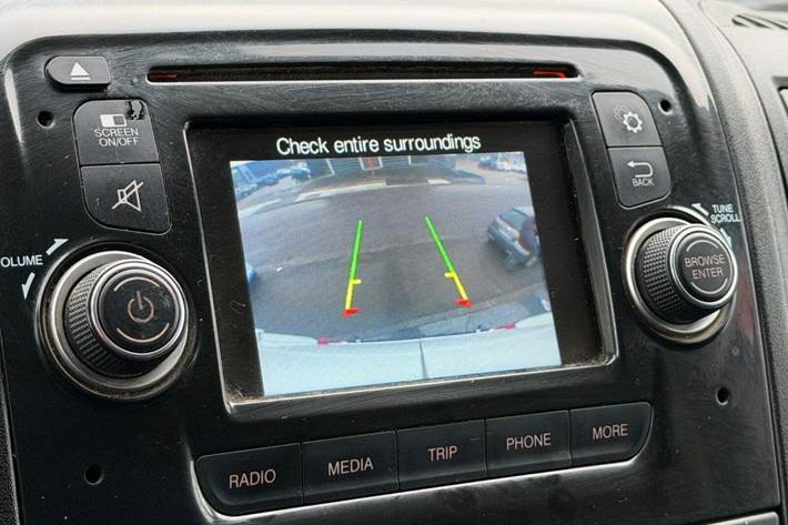 Hvid Peugeot Boxer 335 fra 2019