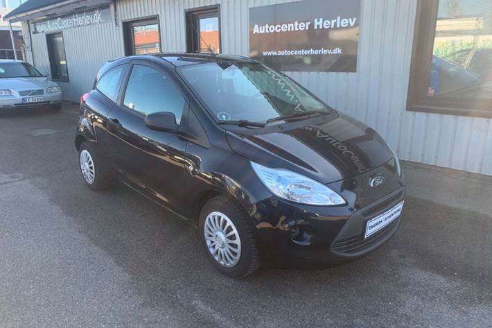 Sort Ford Ka fra 2013 set udefra