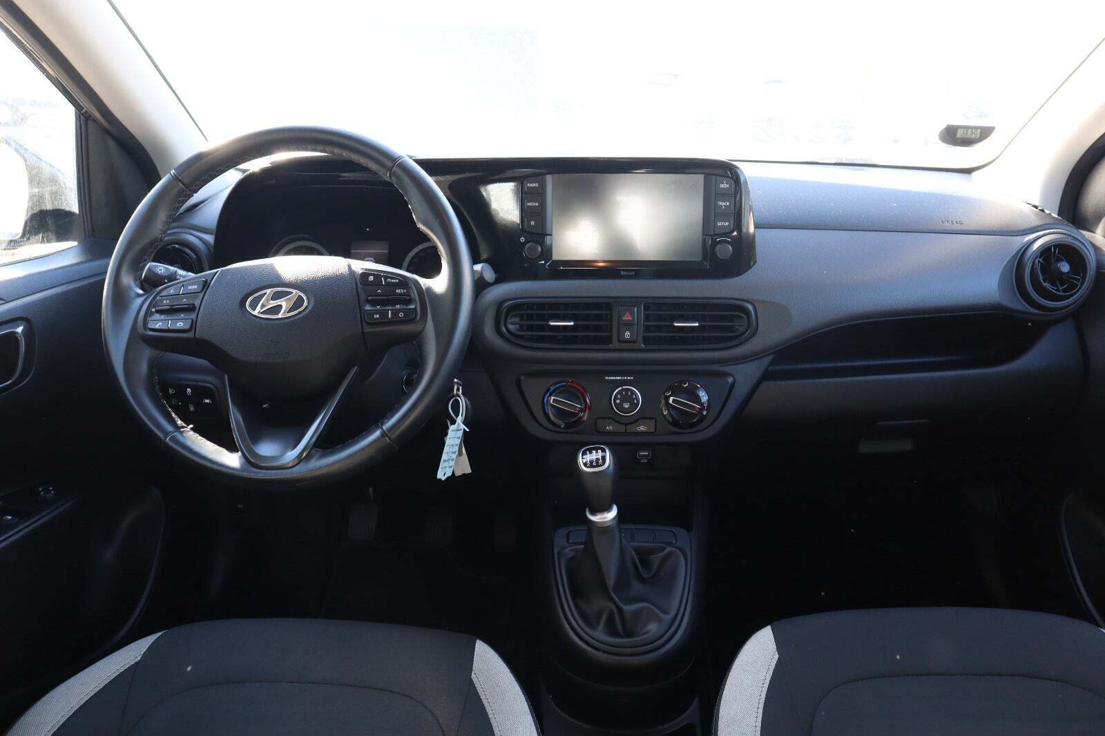 Sort Hyundai i10 fra 2021