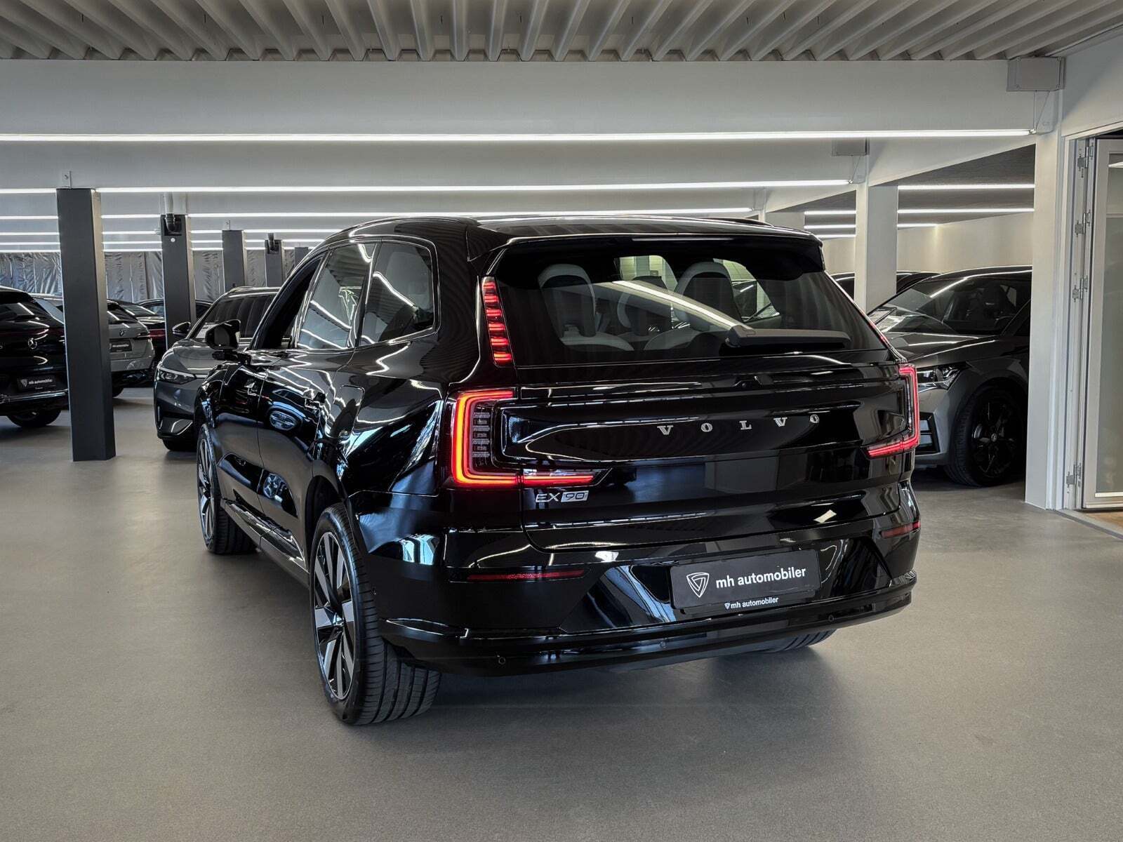 Volvo EX90 Plus 7prs