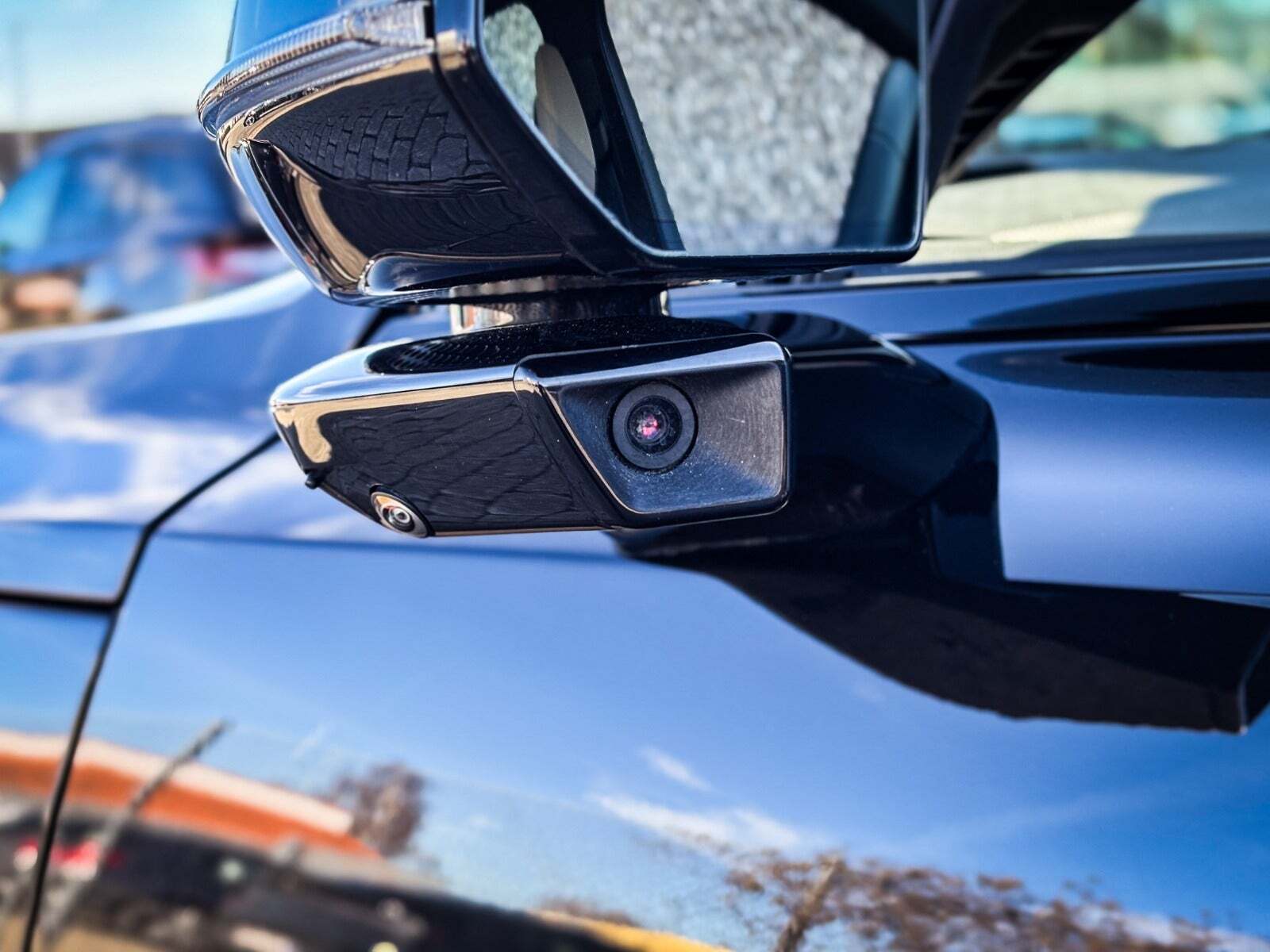 Sort Volvo EX90 fra 2025