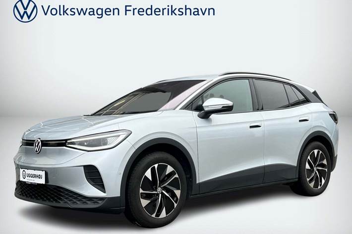 Sølv VW ID.4 fra 2025 set udefra