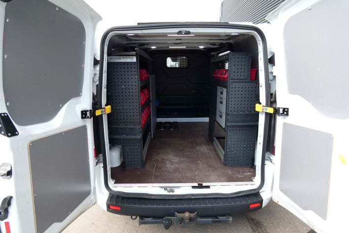 Hvid Ford Transit Custom 300L fra 2023