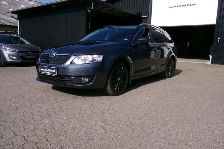 undefined Skoda Octavia fra 2015 set udefra