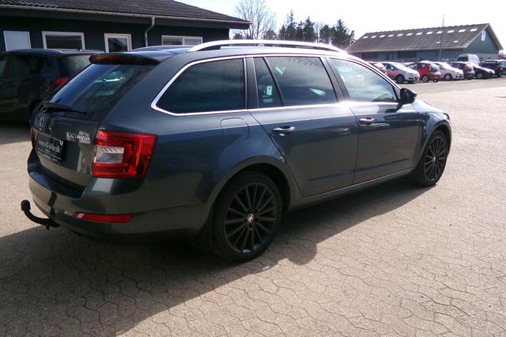 undefined Skoda Octavia fra 2015