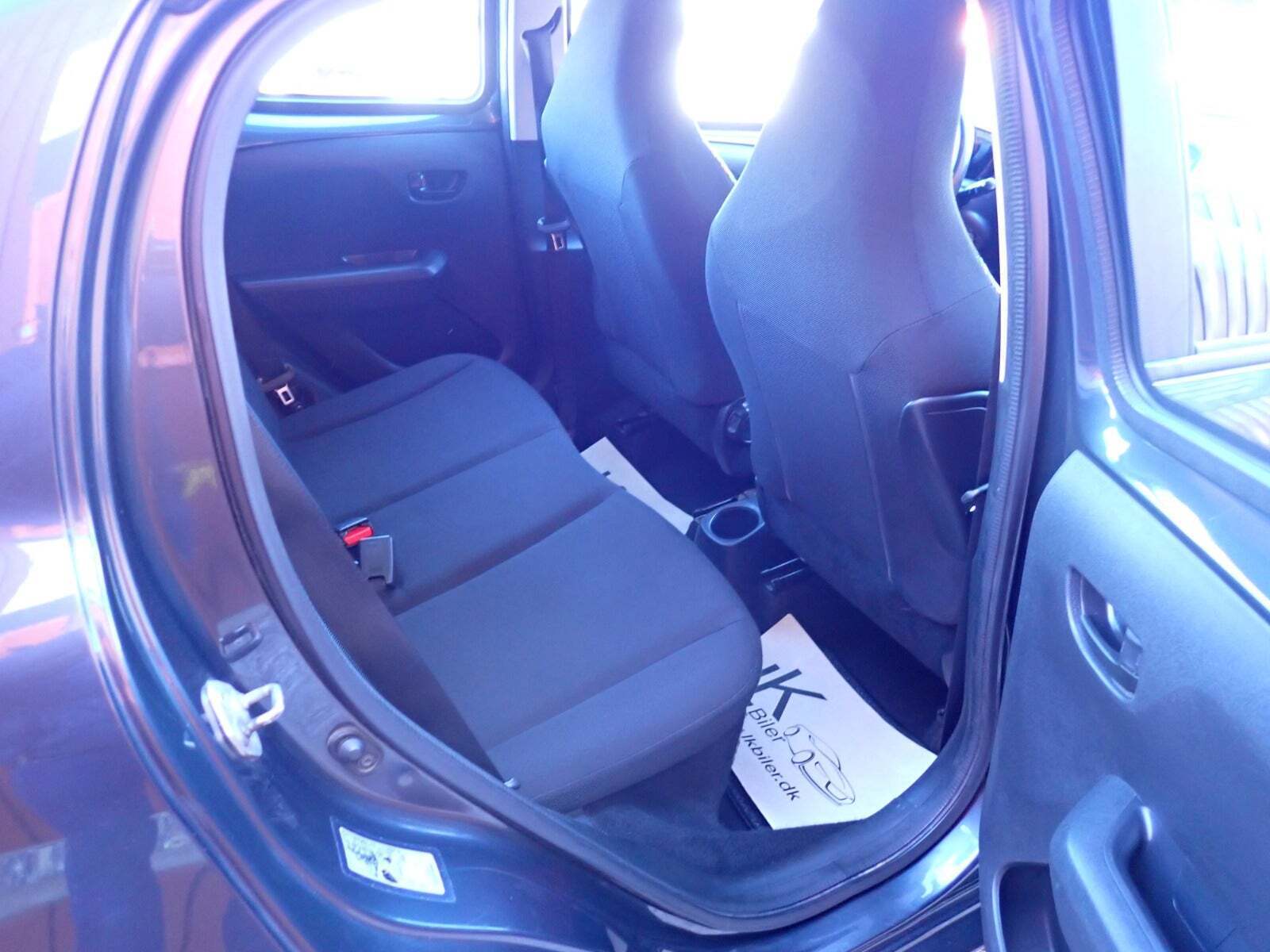 Sort Citroën C1 fra 2016