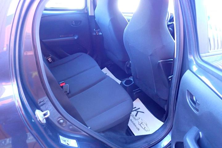 Sort Citroën C1 fra 2016