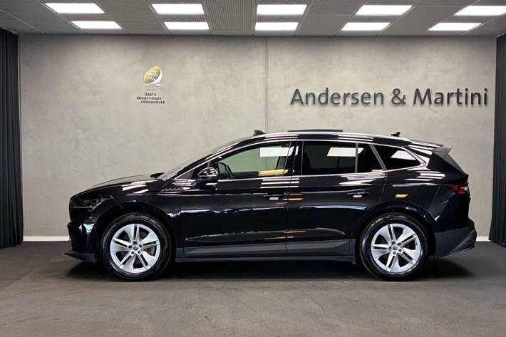 Sort Skoda Enyaq fra 2022