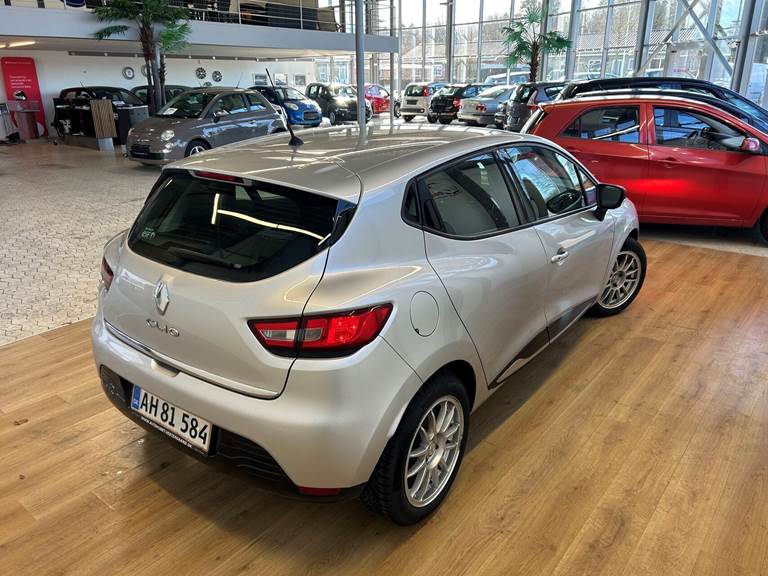 Renault Clio 1,2 16V Expression 75HK 5d